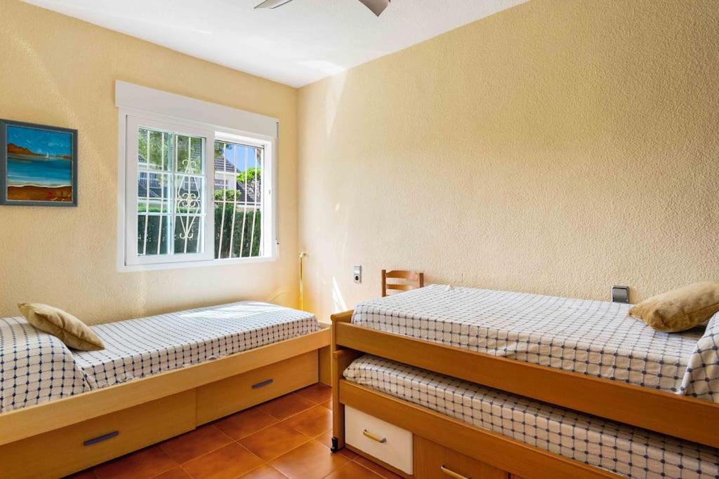 He Villa Lola- Zenia Orihuela Kültér fotó